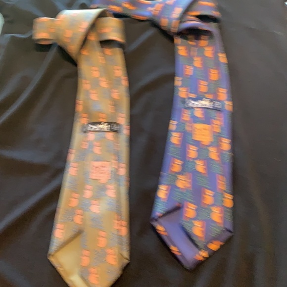 Silk Hermès tie - Picture 2 of 2